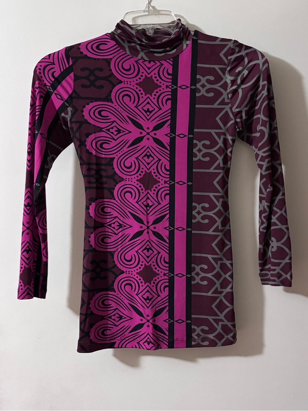 Analili Purple Magenta Geometric Mock Neck Long Sleeve Top Size XS